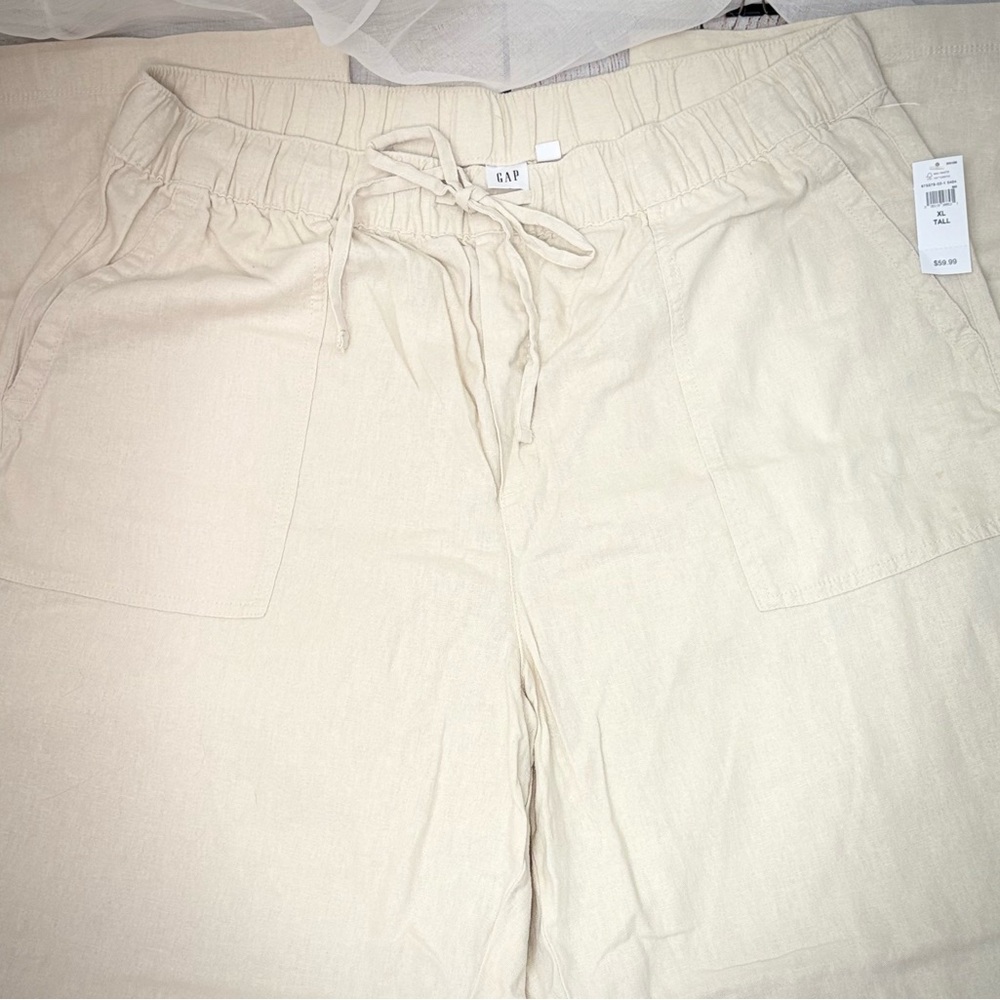 GAP Light Beige Casual Pants
